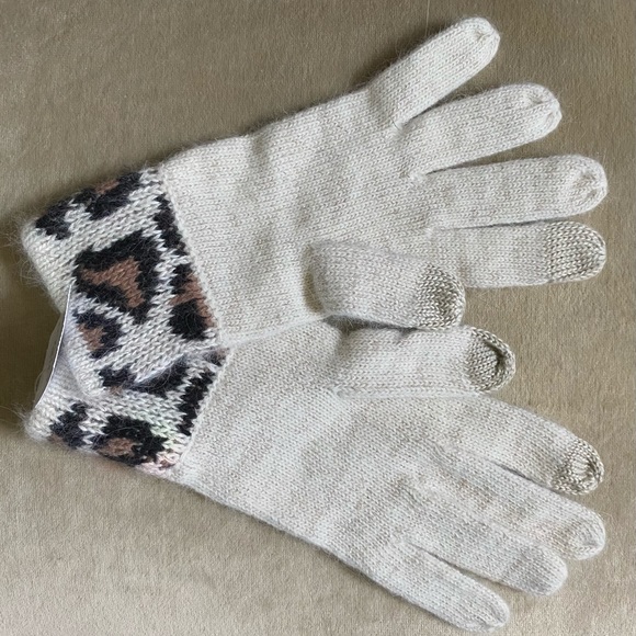 Coach leopard gloves - Picture 2 of 2